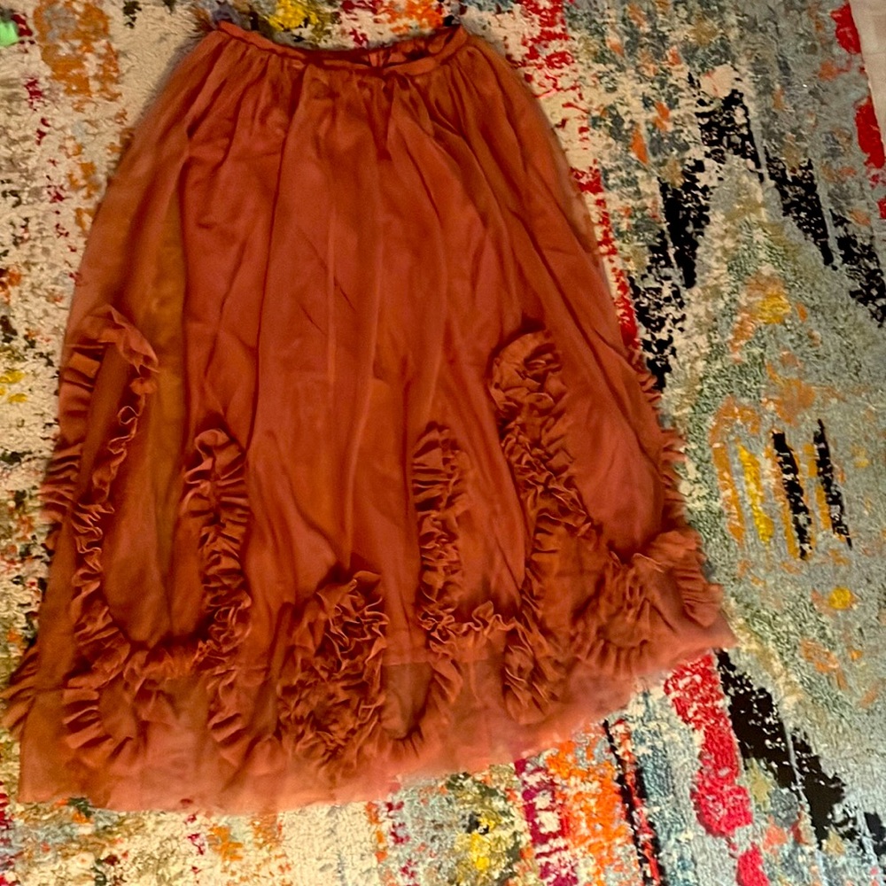 Ruffled Tuele Skirt